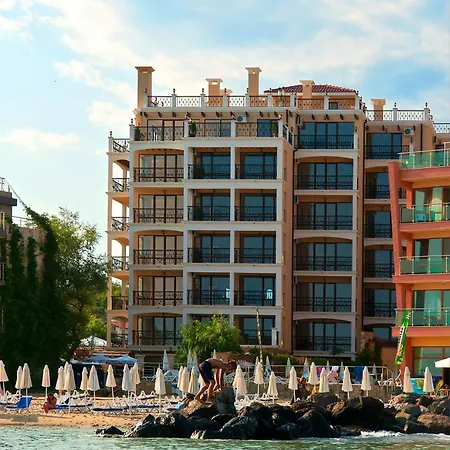 Dolphin Coast Apartment